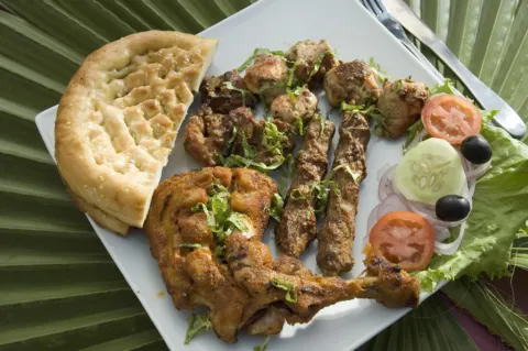 Quarter Abu Talaat chicken