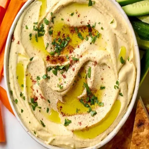 حمص بالطحينة