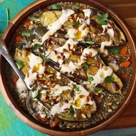 باذنجان مشوي بالطحينة