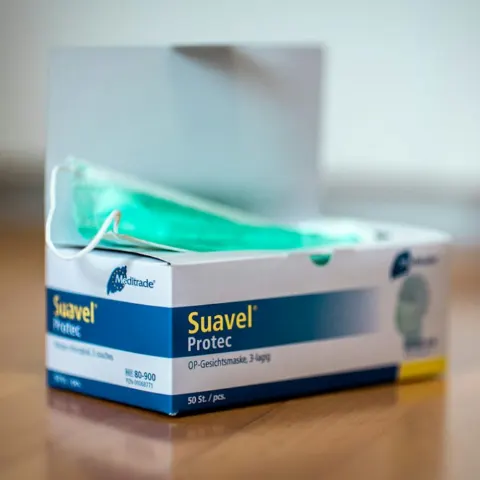 كمامات طبية