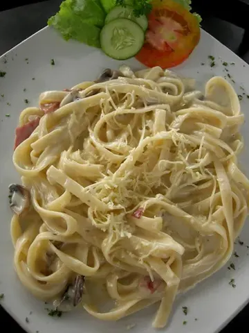 مكرونة وايت سادة