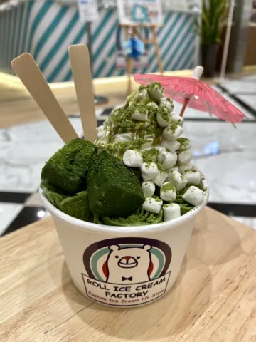 رول سنيكرز